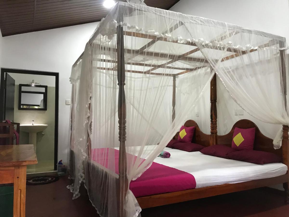 Mallika Guest House Tangalle Ngoại thất bức ảnh