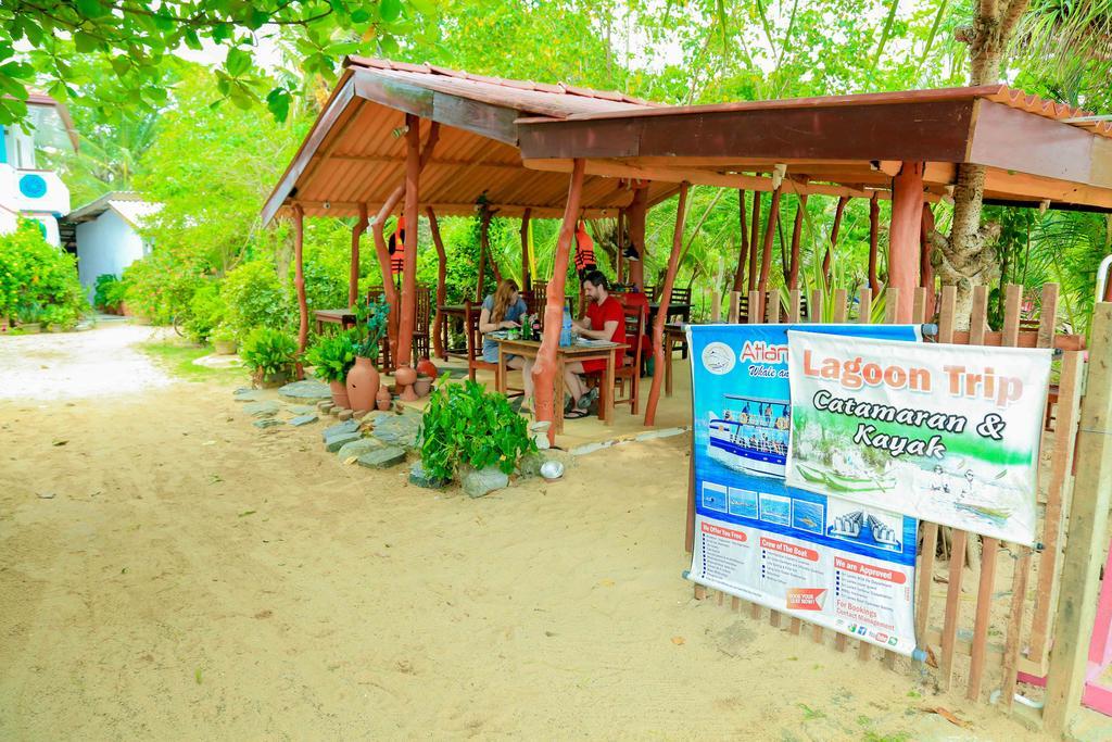 Mallika Guest House Tangalle Ngoại thất bức ảnh